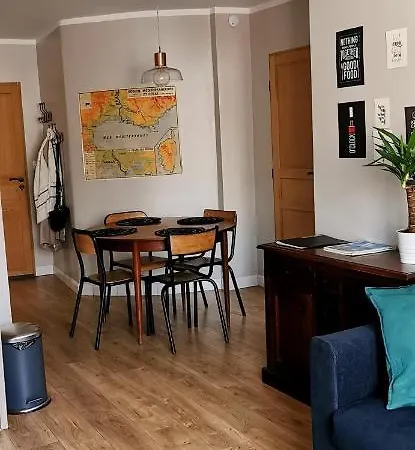 Appartement Centre Ancien Proche Gare Et Depart Corse- 5 Pers - Freewifi - Ac